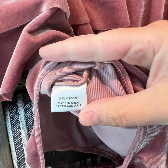 Miss Los Angeles women’s 2 piece velvet set size XS - Picture 11 of 15